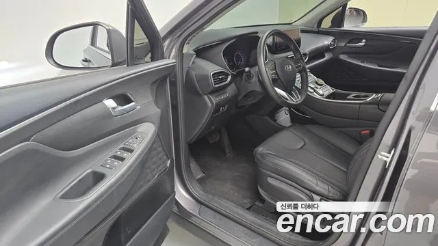 Hyundai Santafe Новый Santa Fe Дизель 2.2 4WD — Фото автомобиля 10
