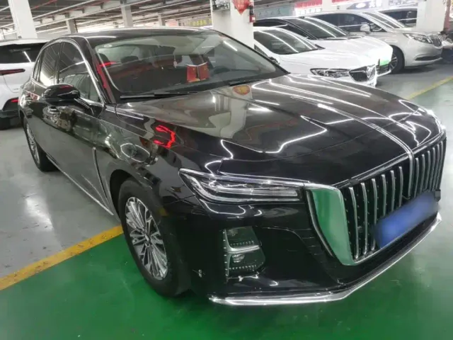 Hongqi H5 — Фото автомобиля 3