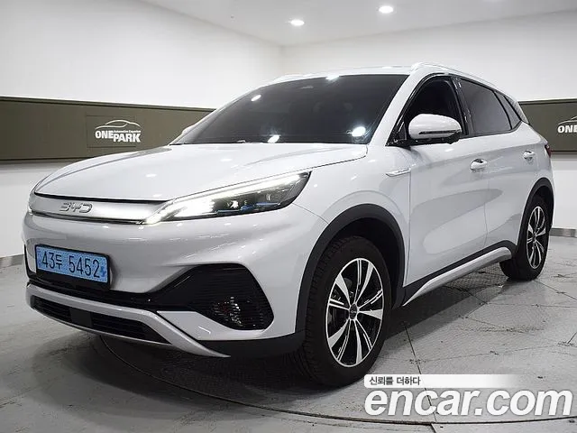 Фотография автомобиля — BYD Atto 3