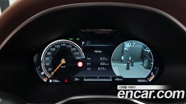 Genesis G80 Бензин 2.5 турбо AWD — Фото автомобиля 5