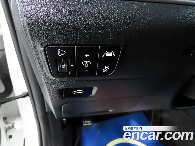 Kia K5 K5 3 поколение 2.0 LPI(Для проката) — Фото автомобиля 15