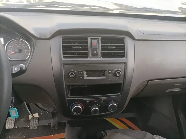 Wuling Rongguang S — Фото автомобиля 12