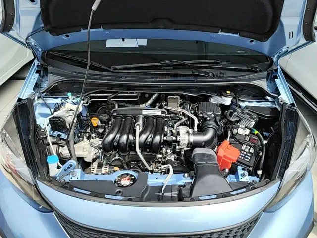 Honda Fit — Фото автомобиля 19