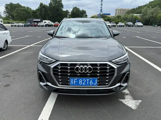 Audi Q3 — Фото автомобиля 2