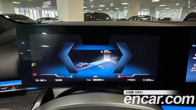 BMW i5 G60 — Фото автомобиля 8