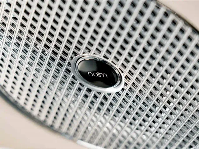 Bentley Flying Spur — Фото автомобиля 20