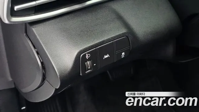 Hyundai AVANTE Avante (CN7) — Фото автомобиля 18