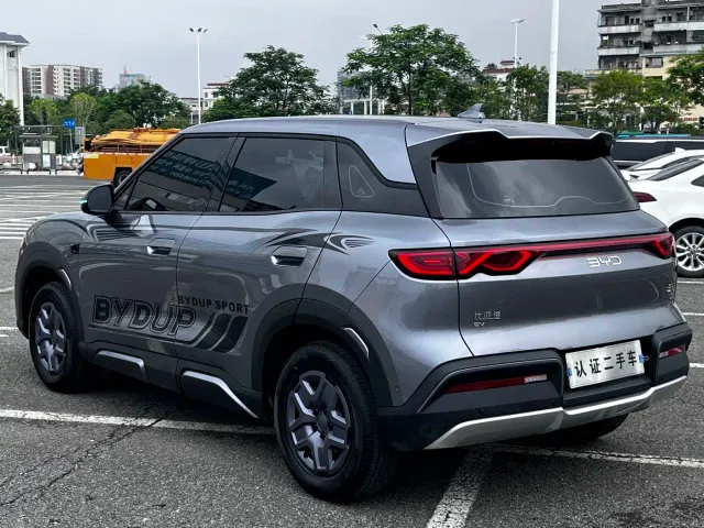 BYD Yuan UP — Фото автомобиля 18