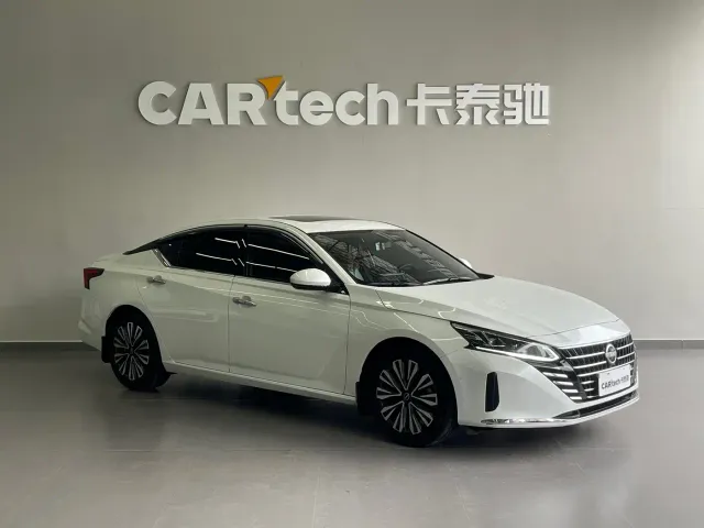 Nissan Teana — Фото автомобиля 3