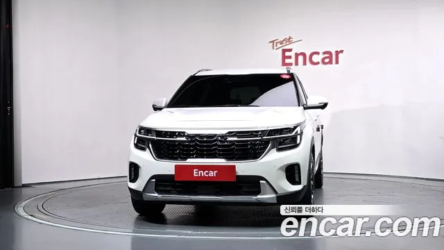 Kia Seltos New — Фото автомобиля 3
