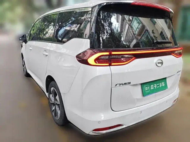 GAC Trumpchi M6 — Фото автомобиля 4
