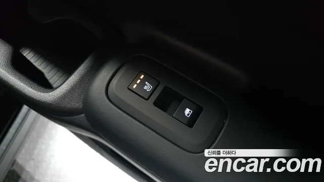 Hyundai Santafe Santa Fe (MX5) Бензин 2.5T 2WD — Фото автомобиля 19