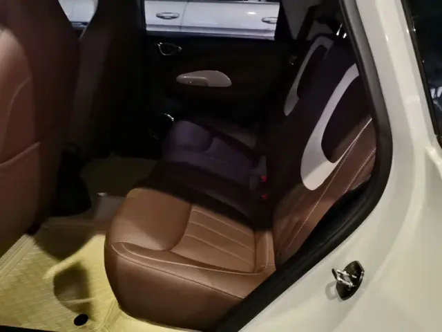 Wuling Bingo — Фото автомобиля 16
