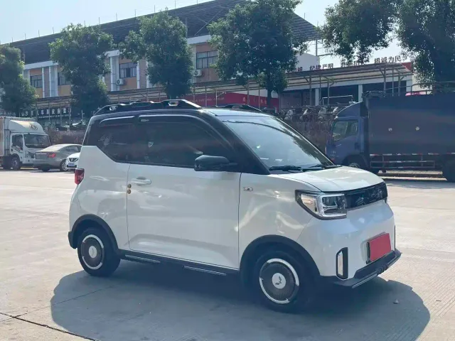 Wuling Hongguang Mini EV — Фото автомобиля 3
