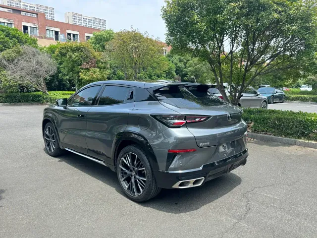 Changan UNI-T — Фото автомобиля 7