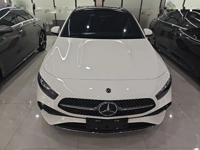 Mercedes-Benz A-Class — Фото автомобиля 2
