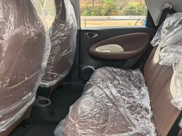 Wuling Bingo — Фото автомобиля 9