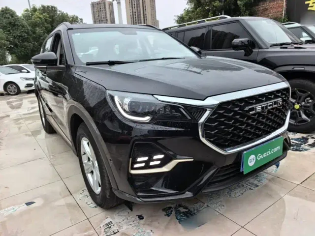 Jetour X70 — Фото автомобиля 3