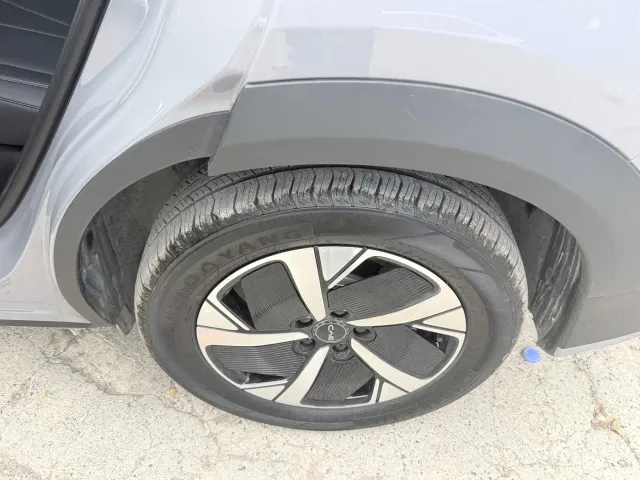 BYD Sealion 05 EV — Фото автомобиля 8