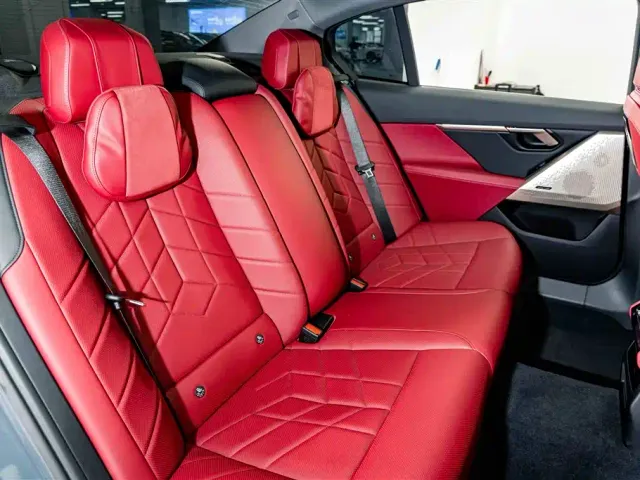 BMW 5 Series — Фото автомобиля 24