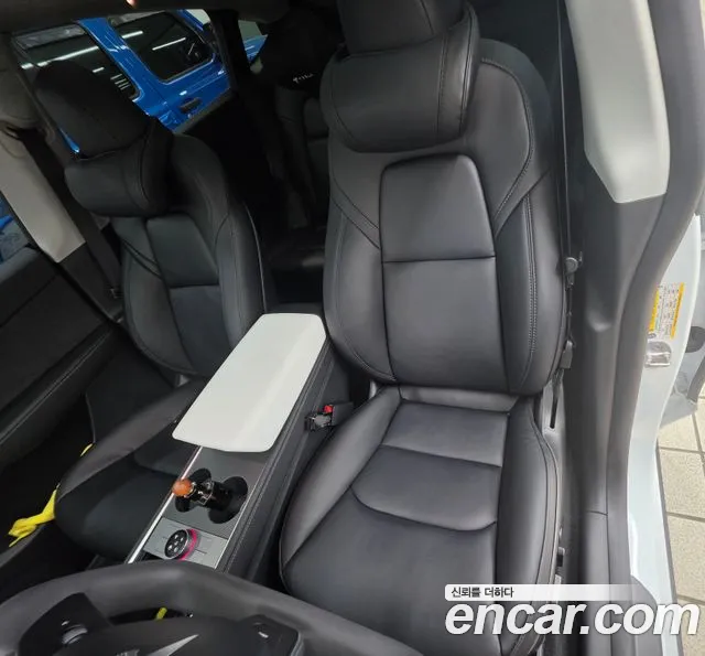 Tesla Model Y — Фото автомобиля 7