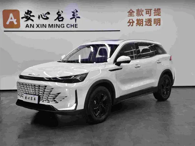 Фотография автомобиля — BAIC X7