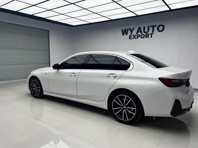BMW 3 Series — Фото автомобиля 5