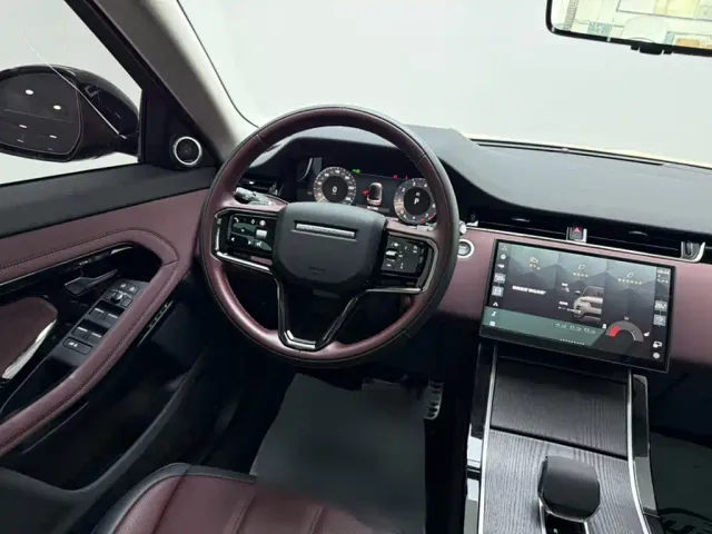 Land Rover Range Rover Evoque — Фото автомобиля 15