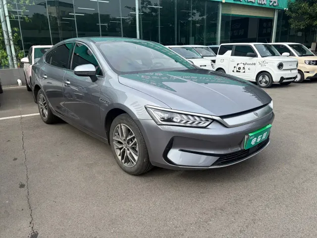 BYD Qin PLUS — Фото автомобиля 3
