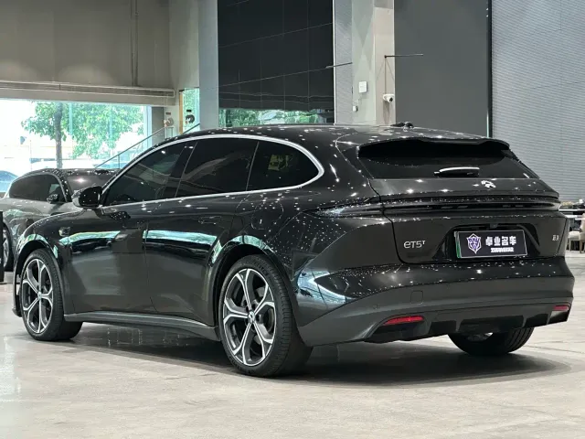 Nio ET5 Touring — Фото автомобиля 4