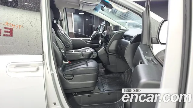 Hyundai Staria — Фото автомобиля 16