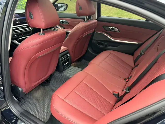 BMW 3 Series — Фото автомобиля 5
