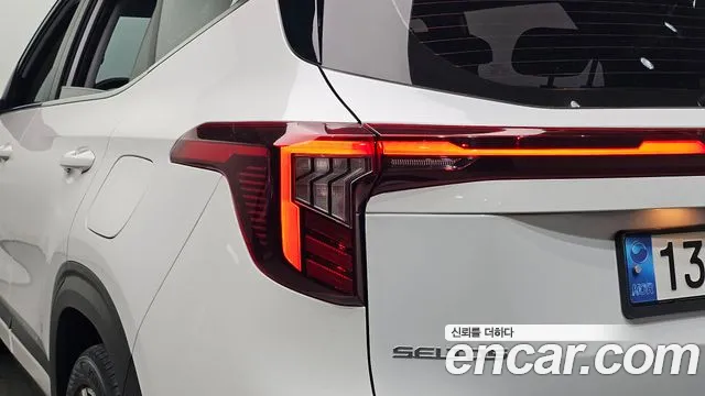Kia Seltos New — Фото автомобиля 8