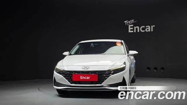 Hyundai AVANTE Avante (CN7) 1.6 LPi (Для проката) — Фото автомобиля 3