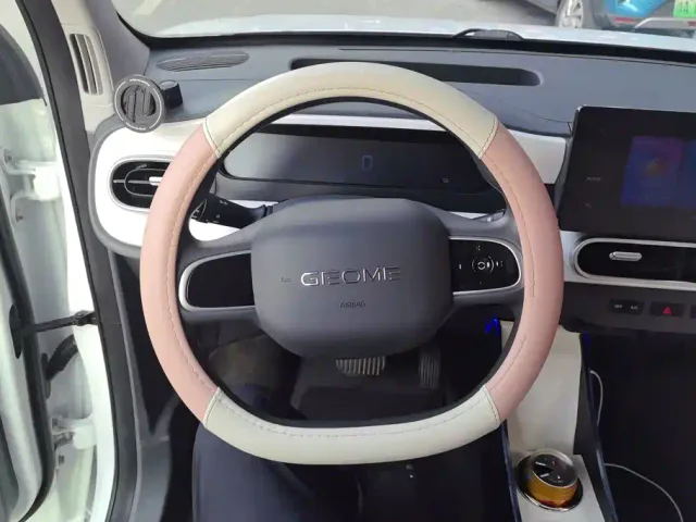 Geely Panda — Фото автомобиля 15