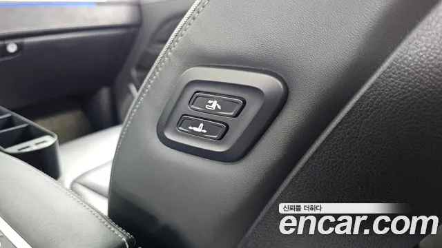 KG_Mobility_Ssangyong Rexton All Rexton Дизель 2.2 4WD — Фото автомобиля 24