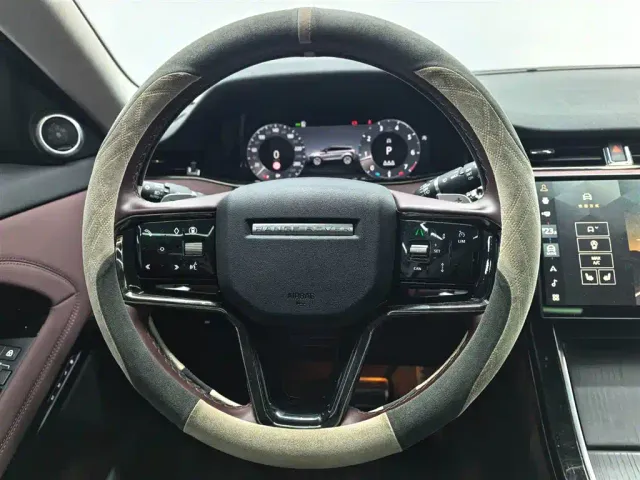 Land Rover Range Rover Evoque — Фото автомобиля 8