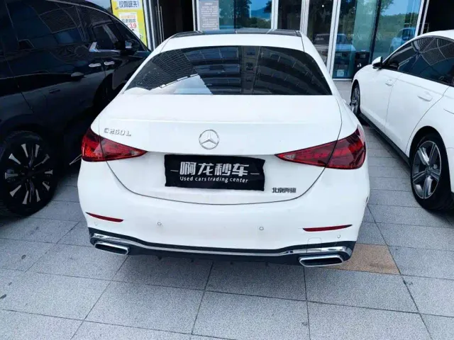 Mercedes-Benz C-Class — Фото автомобиля 4