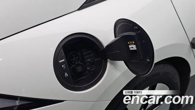 Hyundai Ioniq6 — Фото автомобиля 30