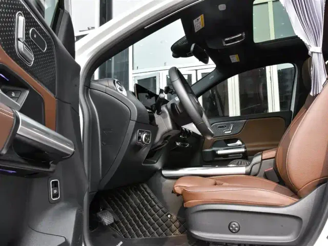 Mercedes-Benz EQA — Фото автомобиля 18