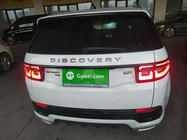 Land Rover Discovery Sport — Фото автомобиля 5