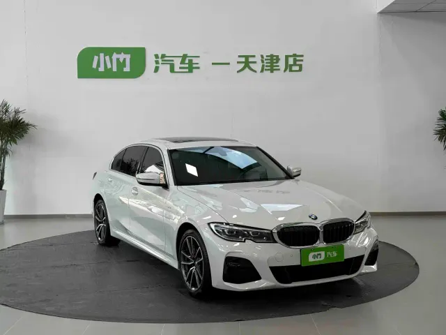 BMW 3 Series — Фото автомобиля 7