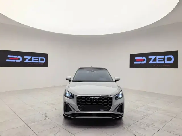 Фотография автомобиля — Audi Q2L