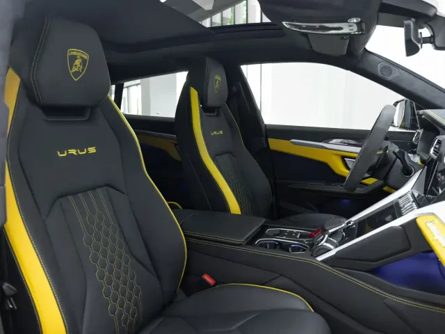 Lamborghini Urus — Фото автомобиля 13