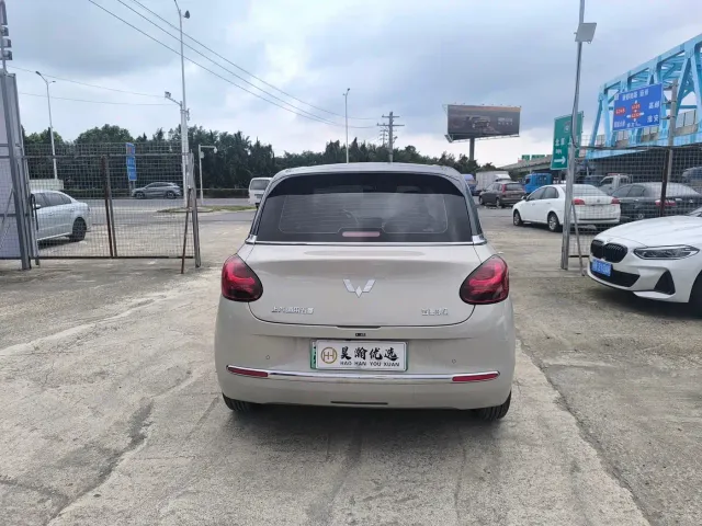 Wuling Bingo — Фото автомобиля 6