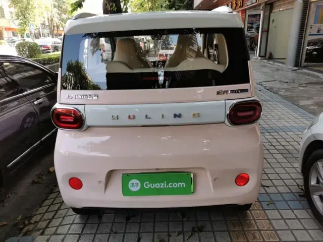 Wuling Hongguang Mini EV — Фото автомобиля 5