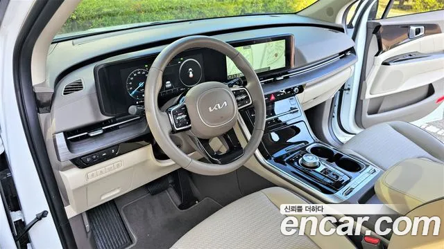 Kia Carnival Generation 4 — Фото автомобиля 10