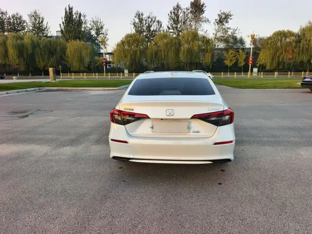 Honda Civic — Фото автомобиля 8
