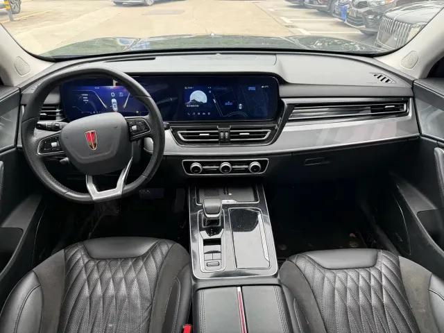 Hongqi HS5 — Фото автомобиля 13