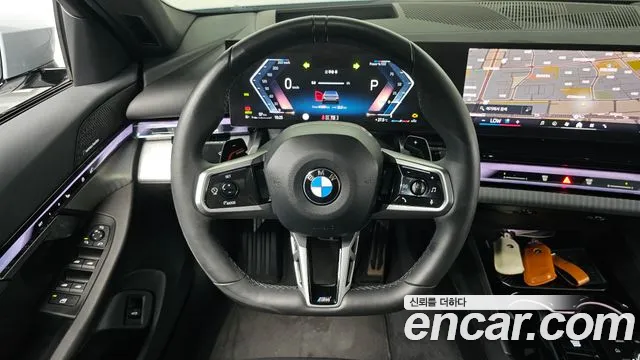 BMW 5-Series — Фото автомобиля 11